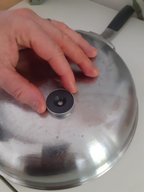 amando ver se a panela dele é inox